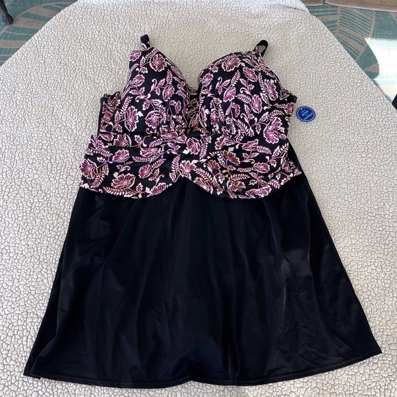 Swim Dress Plus Size 28 Swimsuit for All Suit Skirt Padded Bra One Piece - Picture 2 of 16